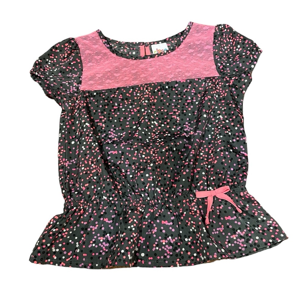 💠  **2 for $20**Circo green retro shirt w pink, white and black dots. Size 5T